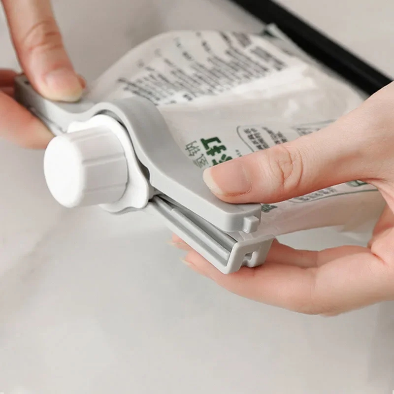 Clip per Sacchetti Alimentari  - Kitchen Gadgets List recensione e prezzo