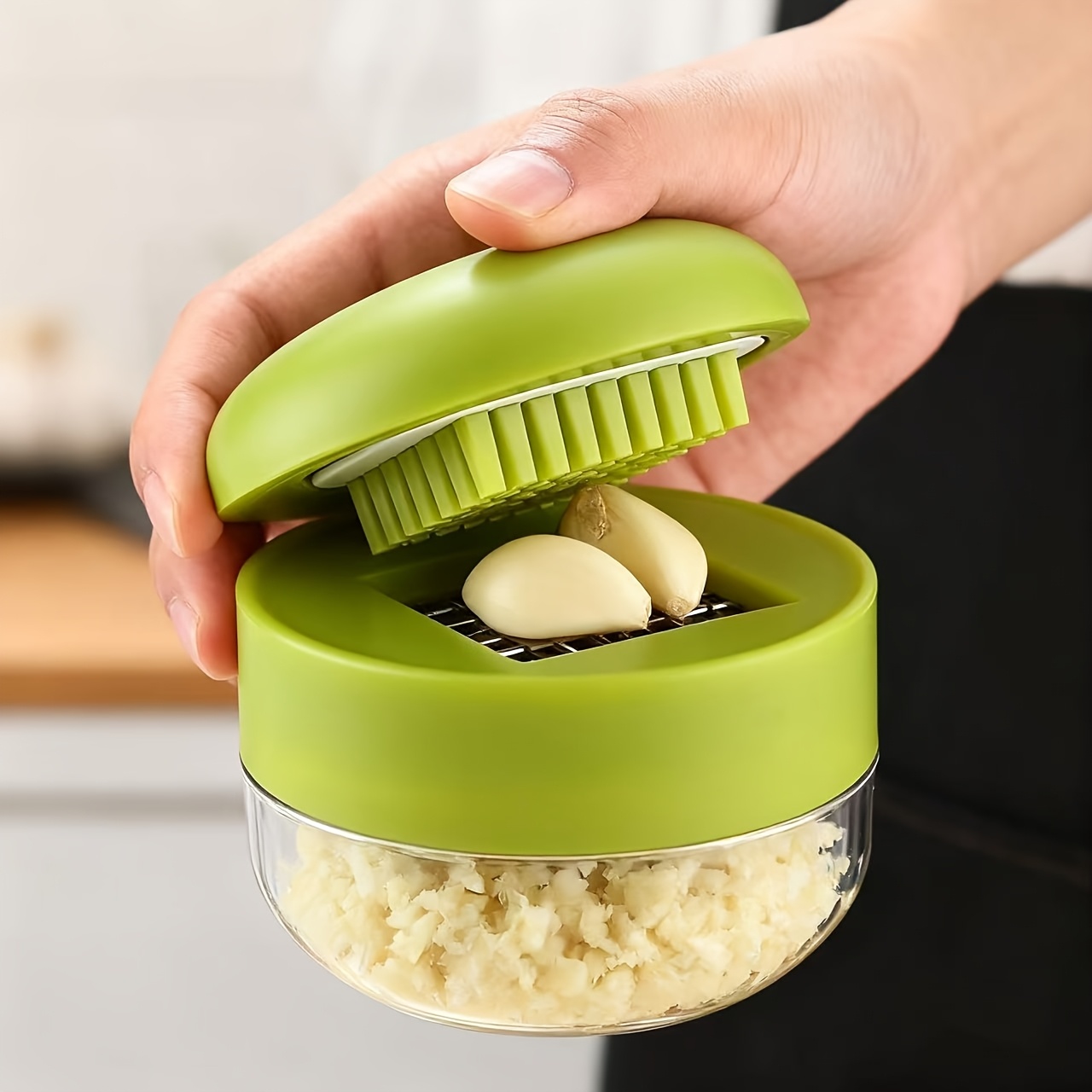 Tritatore d'aglio manuale a 1  - Kitchen Gadgets Essential recensione e prezzo